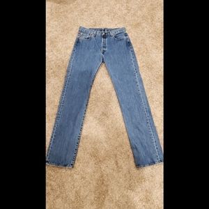Men's Vintage Levi Jeans Size 33 x 36 Button Fly 501